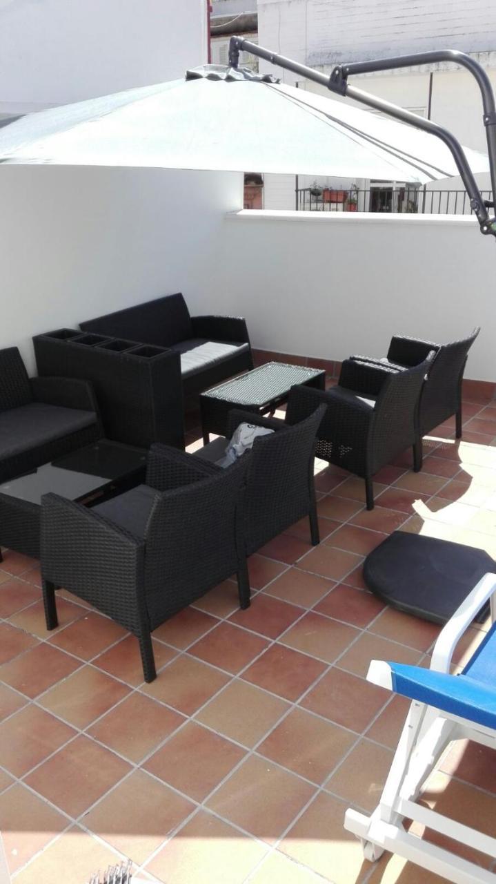 Living Sevilla Apartments Hercules Sevilha Exterior foto